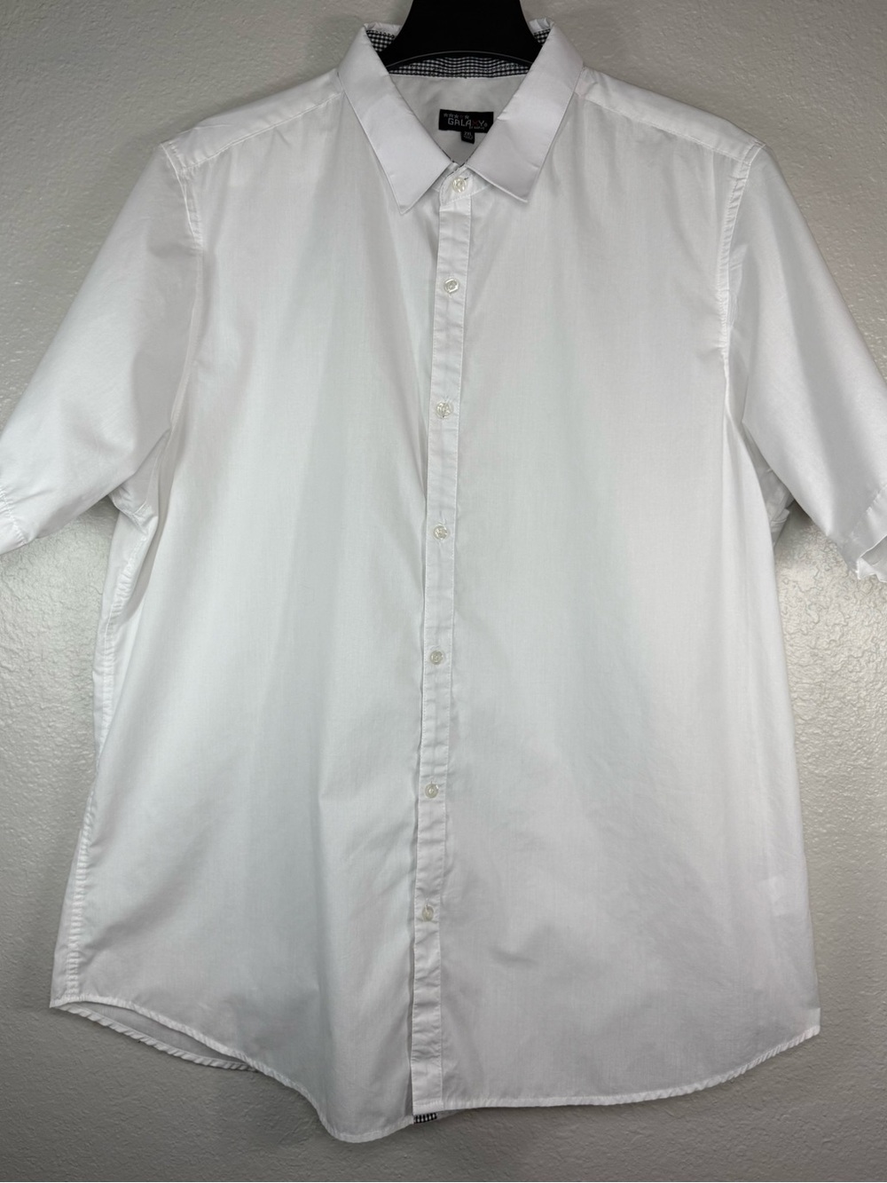 MEN'S SHORT SLEEVE WHITE BUTTON UP DRESS‎ SHIRT SIZE 2XL by GALAXY BY HARVIC